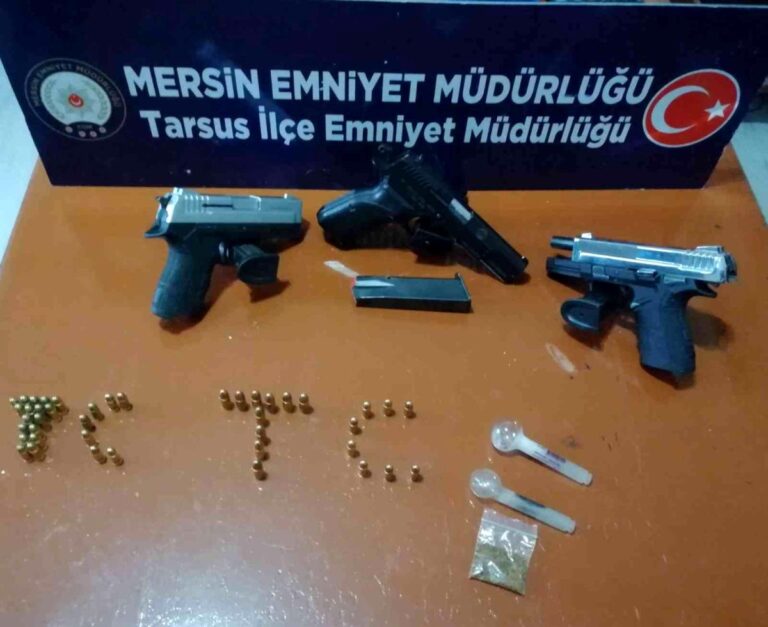 TARSUS’TAKİ UYGULAMALARDA 10 TABANCA ELE GEÇİRİLDİ